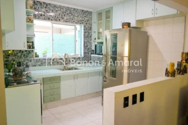 Imagem Casa à venda, em condomínio, região da Hípica, 4 quartos
Sobrado, no piso superior, 4 quartos co...