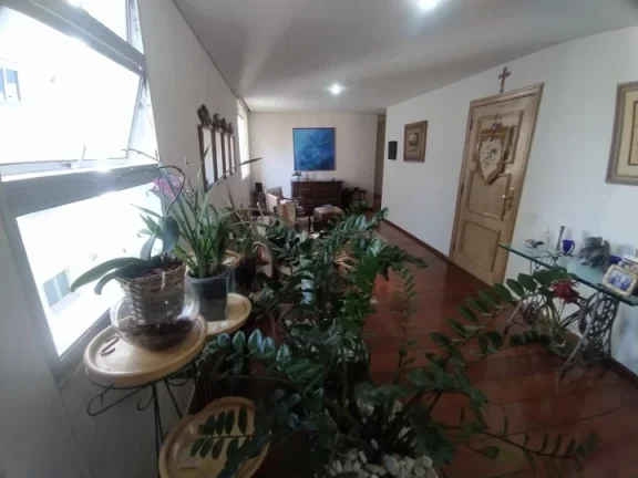 Imagem Espaçoso Apartamento Jardim Paulista - 179M², 3 Dorms, 1 Suíte, Sala para 2 Ambientes, 2 Vagas, Armários.