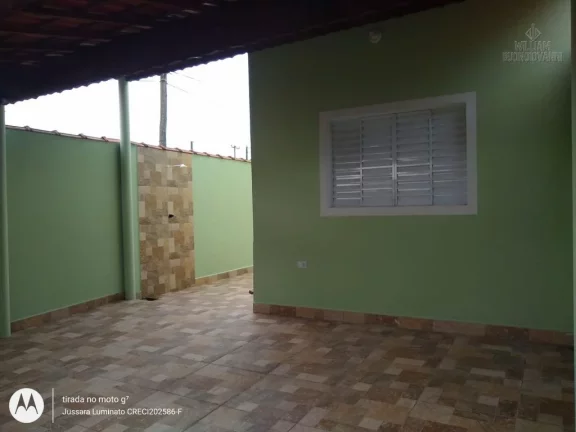 Imagem CASA COM PISCINA ÓTIMA LOCALIZAÇÃO EM MONGAGUÁ!