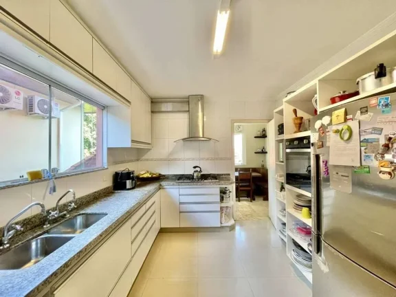Imagem Cond São Paulo II - Linda c/ 4 suítes, lareira, gourmet e piscina!