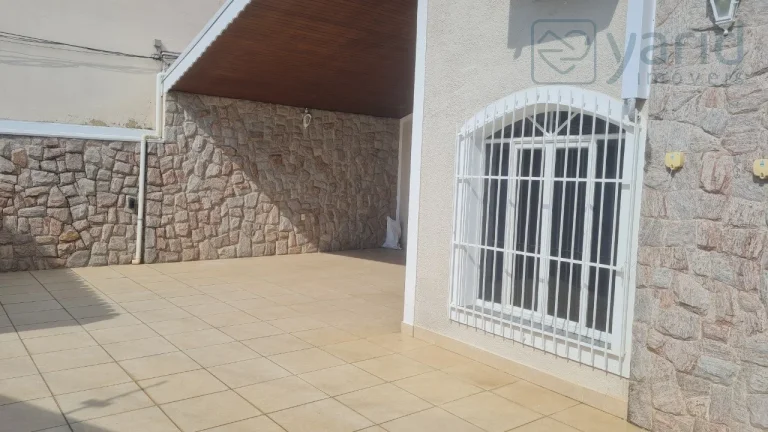 Imagem Imperdível oportunidade de casa para venda ou locação em Jundiaí-SP, Jardim Merci II: 3 quartos, 1 suíte, 1 sala, 2 banheiros, 2 vagas de garagem, 250,00 m².