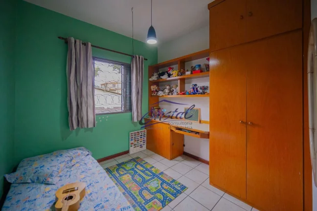 Imagem Casa com 3 quartos (1 suíte) à venda, 331 m² - Ayrosa - Osasco/SP