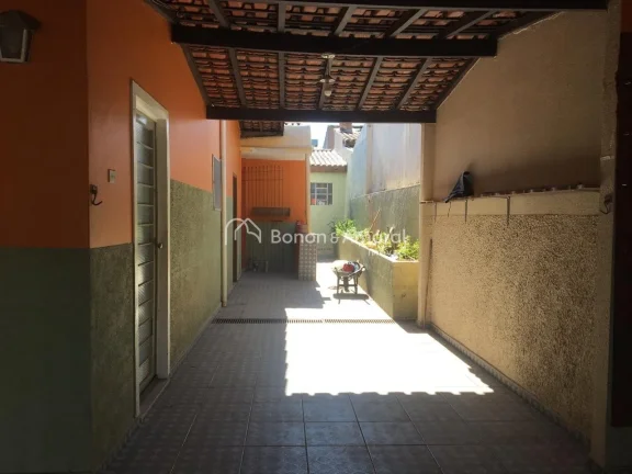 Imagem Casa a venda no Jardim Eulina. Excelente casa com 160m² de área construída, A casa principal tem ...