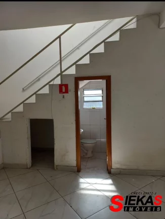 Imagem Galpão de Alto Padrão para Venda ou Locação em Cangaíba, São Paulo-SP: 5 banheiros, 10 vagas de garagem, 670m² de área.