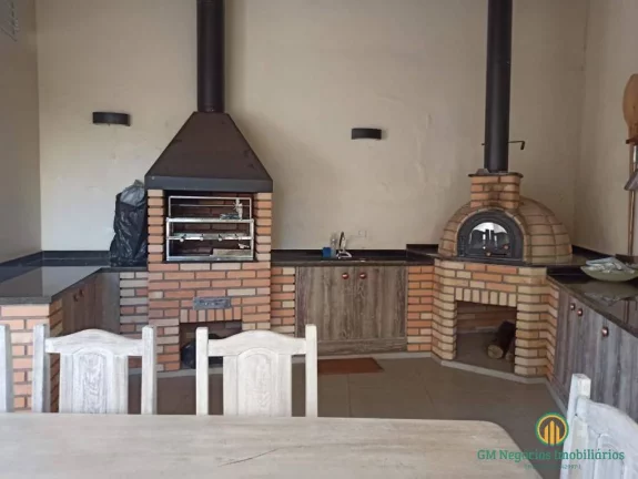 Imagem Casa 3 suítes maravilhosa oportunidade mesmo, toda com planejados, equipada