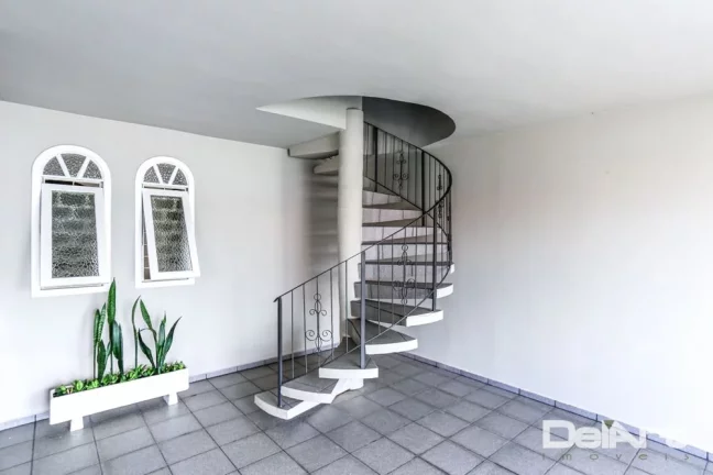 Imagem CASA DE 02 PAVIMENTOS - ÁREA DE 257,70m2 - CENTRO - RIO NEGRO/PR