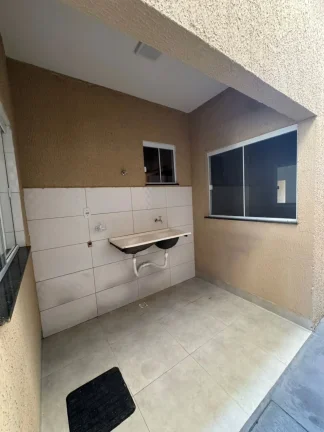 Imagem Casa 2/4 Com Suite No Monte Pascoal