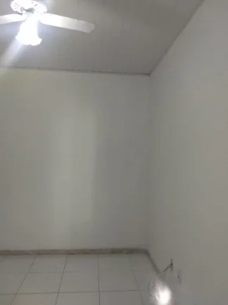 Imagem Casa no Eduardo Gomes - 3 Quartos, Suíte, 2 Banheiros, 2 Vagas de Garagem - Confira!