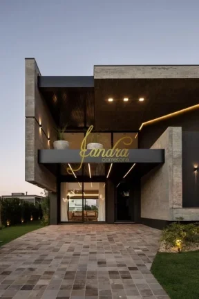 Imagem Casa condomínio com 05 suites e piscina beira de lago