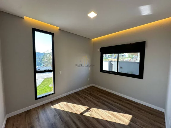 Imagem Casa térrea com 3 suítes no Condomínio Reserva da Pedra