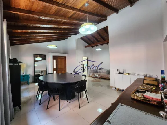 Imagem Casa com 6 dormitórios à venda, 238 m² por R$ 1.300.000,00 - Granja Viana - Cotia/SP
