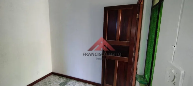 Imagem Casa na Rua Gonçalves Ledo, próximo a subida Ponte Rio Niterói