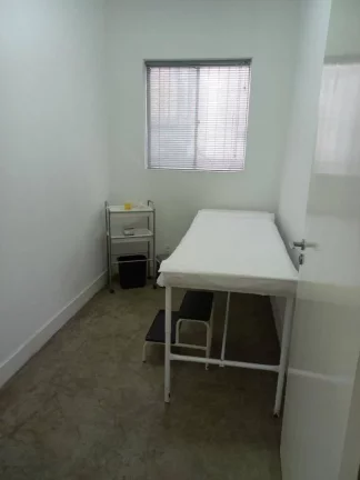Imagem Sobrado para alugar, 270 m² por R$ 7.300,00/mês - Jardim - Santo André/SP