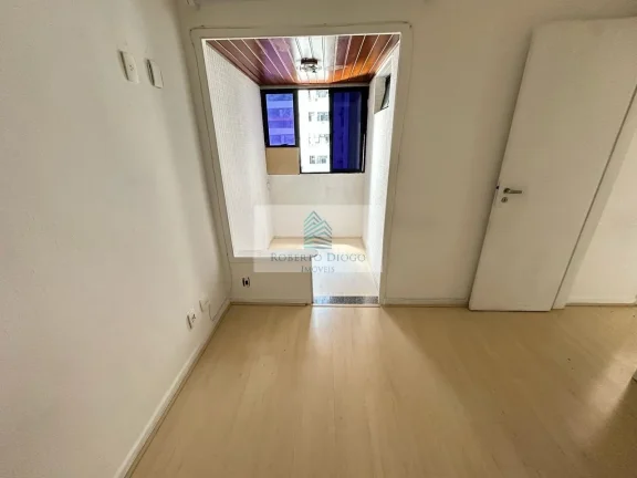 Imagem Apartamento à venda na Barra da Tijuca, Rio de Janeiro-RJ: 2 quartos, 1 suíte, 1 sala, 3 banheiros, 1 vaga, 96m².