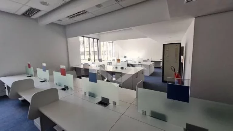 Imagem Aluga/Vende Excelente Prédio Uniempresarial Centro Rio de Janeiro 4.811m2