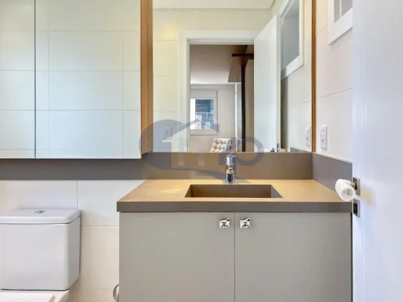 Imagem Apartamento á venda com 3 dormitórios no centro de Torres/RS