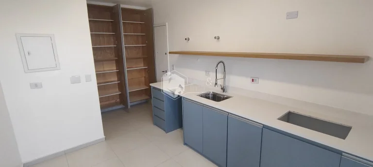 Imagem COBERTURA / PENTHOUSE À VENDA, COM 204M² PISO LAMINADO COM AMPLA SACADA, ARMARIO NA COZINHA, 3 VAGAS DE GARAGEM - OPORTUNIDADE NO MANDAQUI.