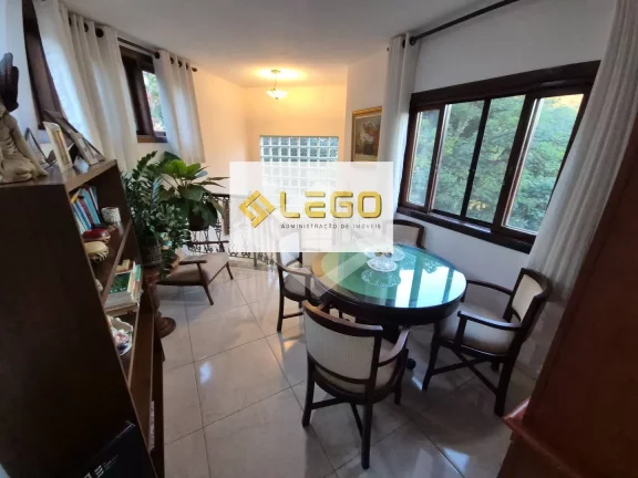 Imagem Excelente casa em condomínio fechado em Jacarepaguá
