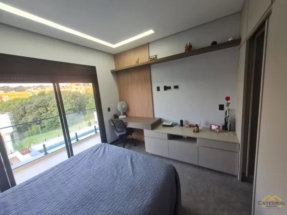 Imagem Casa Alto Padrão com 3 suítes e Piscina - Condomínio Brisas Jundiaí