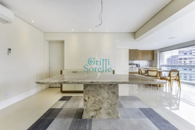 Imagem Apartamento à Venda em Vila Nova Conceição - São Paulo/SP.