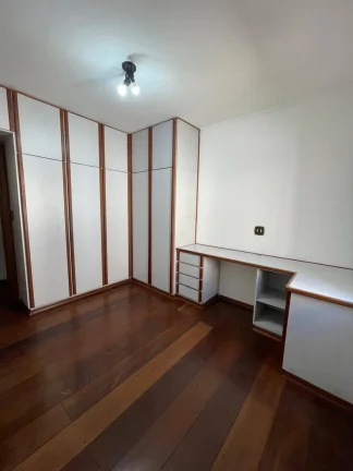 Imagem Apartamento com 75 m² 2 Dormritorios e 2 Vagas de Garagens