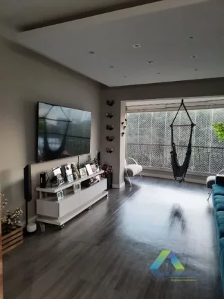 Imagem ACLIMÇÃO Apartamento 124M², 3 dormitórios, 1 suíte, 3 vagas, ótima localização e valor !!!
