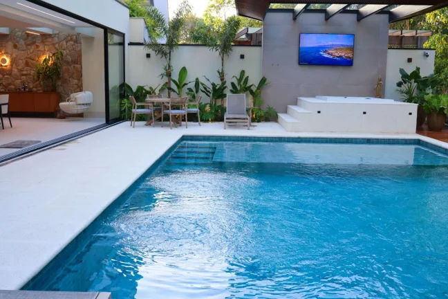 Imagem Casa à venda em Riviera de São Lourenço Módulo 16: 7 quartos, 7 suítes, 3 salas, 6 vagas de garagem, 738,00m² de área.