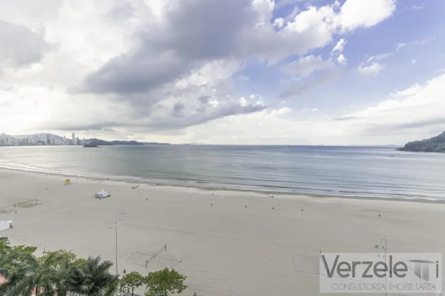 Imagem Frente ao Mar para Venda em Balneário Camboriú / SC no bairro Centro