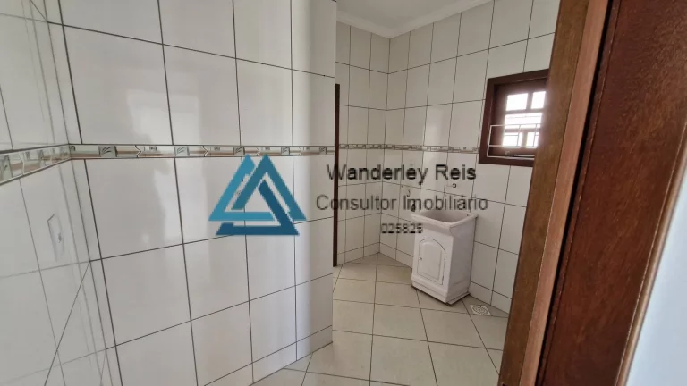 Imagem Belíssima casa no bairro Ingleses