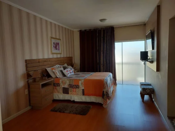 Imagem Linda Casa à Venda no Centro de Bragança Paulista