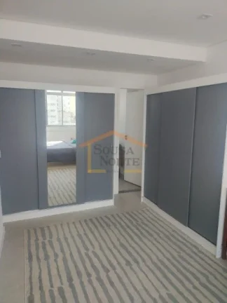 Imagem Apartamento de 87m², reformado, com 2 dormitórios, sendo 1 suite, muito iluminado e arejado. 
Elé...