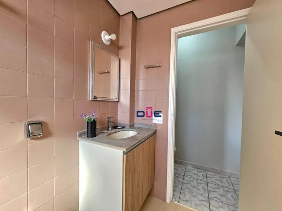 Imagem Apartamento 2 Quartos, 1 Vaga Demarcada - Gonzaga - Santos - SP