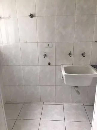 Imagem Apartamento com 2 dormitórios para alugar, 48 m² por R$ 1.529,00/mês - Jardim das Maravilhas - Santo André/SP