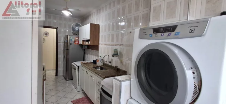 Imagem Apartamento à venda em Praia Grande-SP, bairro Tupi: 2 quartos, 1 suíte, 1 sala, 2 banheiros, 1 vaga, 88m².
