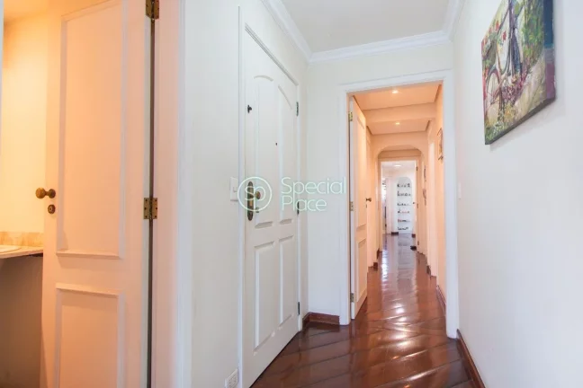 Imagem Excelente apartamento no alto de Santana. São 146m² de área privativa, 3 suítes, living para doi...