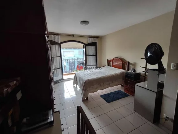 Imagem Sobrado para Locação 4 Quartos, 1 Suite, 5 Vagas, 370M², Vila Metalúrgica, Santo André - SP