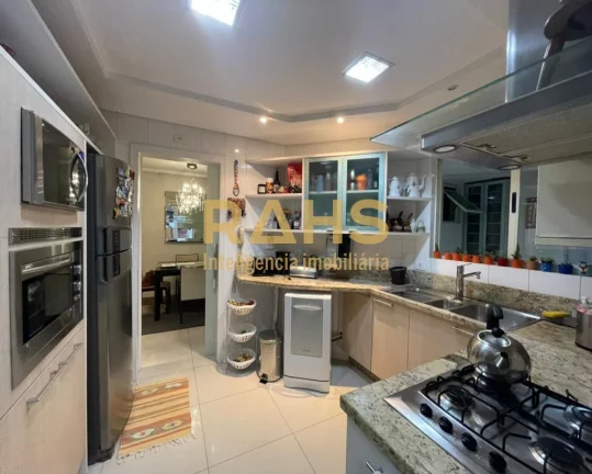 Imagem Apartamento com 160 m2, 4 dormitórios à venda no bairro Anita Garibaldi - Joinville/SC. Grande opo...