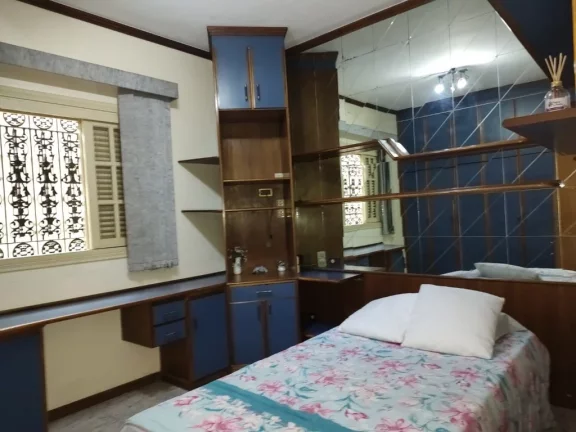 Imagem Imperdível casa à venda em São Paulo-SP, Vila Londrina: 5 quartos, 3 suítes, 7 banheiros, 5 vagas de garagem, 450m².