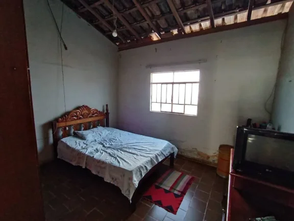 Imagem Casa 2/4 Com Barracoes No Setor Jardim Progresso Em Goiania , Oportunidade