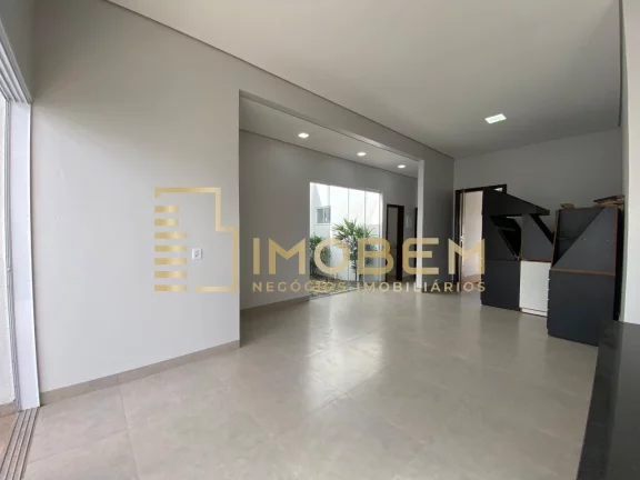 Imagem Imóvel de Alto Padrão: Casa à venda em Sinop-MT, no bairro Jardim Itália III, com 3 quartos, 1 suíte e ampla área de 154m².