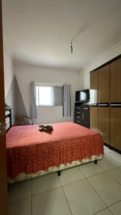 Imagem CASA Á VENDA NO JARDIM NOEMIA - 300m² de terreno - Casa com edícula