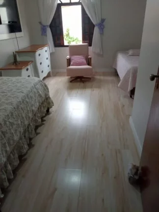 Imagem Casa com 4 dormitórios à venda, 230 m² por R$ 1.044.000,00 - Jardim Medina - Poá/SP