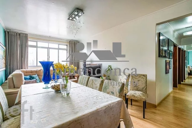Imagem Apartamento em Pinheiros com 3 quartos (1 suí­te) e 1 vaga, 111m².