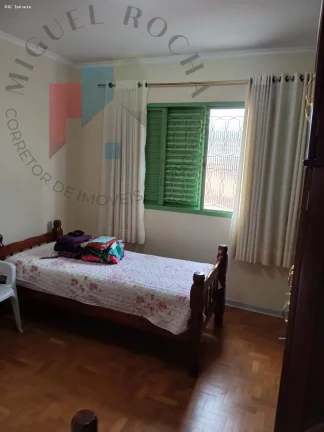 Imagem Sobrado para alugar no bairro Vila Pires em Santo André/SP