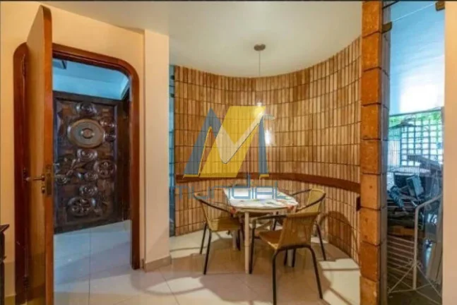 Imagem Casa de alto padrão para locação residencial com 340m² e lazer completo