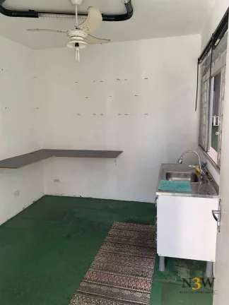 Imagem Galpão comercial para locação Vila Anastácio São Paulo SP com 282 m², 2 salas, 2 banheiros e 2 vagas