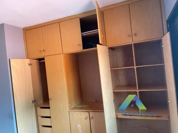 Imagem Sobrado com 3 Quartos e 3 banheiros à Venda, 120 m²