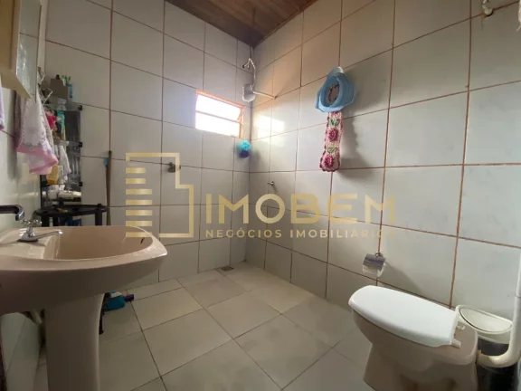 Imagem Imperdível! Casa à venda em Sinop-MT, Jardim das Palmeiras. 4 quartos, 1 suíte, 1 sala, 1 vaga de garagem, 240m².