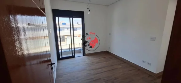 Imagem Sobrado novo com 3 suítes ,Varanda, quintal ,Sala de estar, 4 vagas, bairro Assunção , São Bernardo do Campo