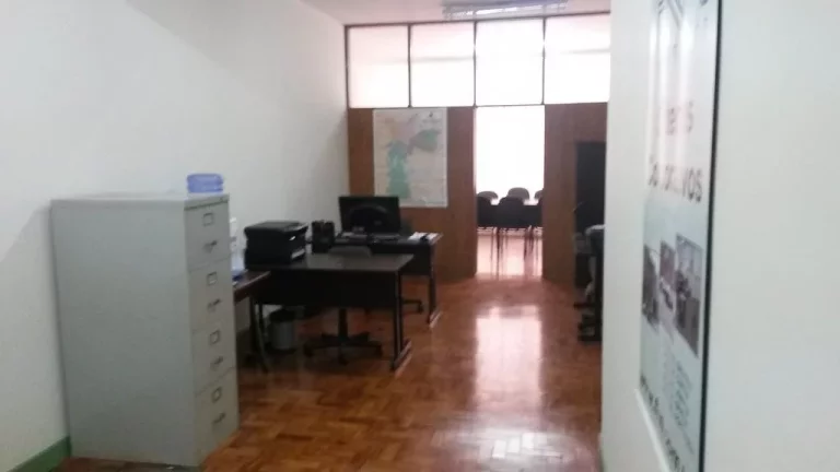 Imagem Sala Comercial na 24 de maio